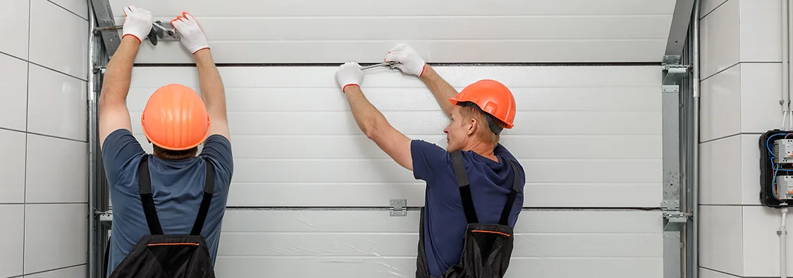 Driveway Garage Door Local Technicians in Bartlett, Illinois